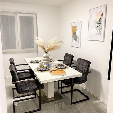 Olea Apartments Pobegi Eksteriør bilde
