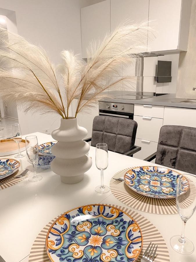 Olea Apartments Pobegi Eksteriør bilde