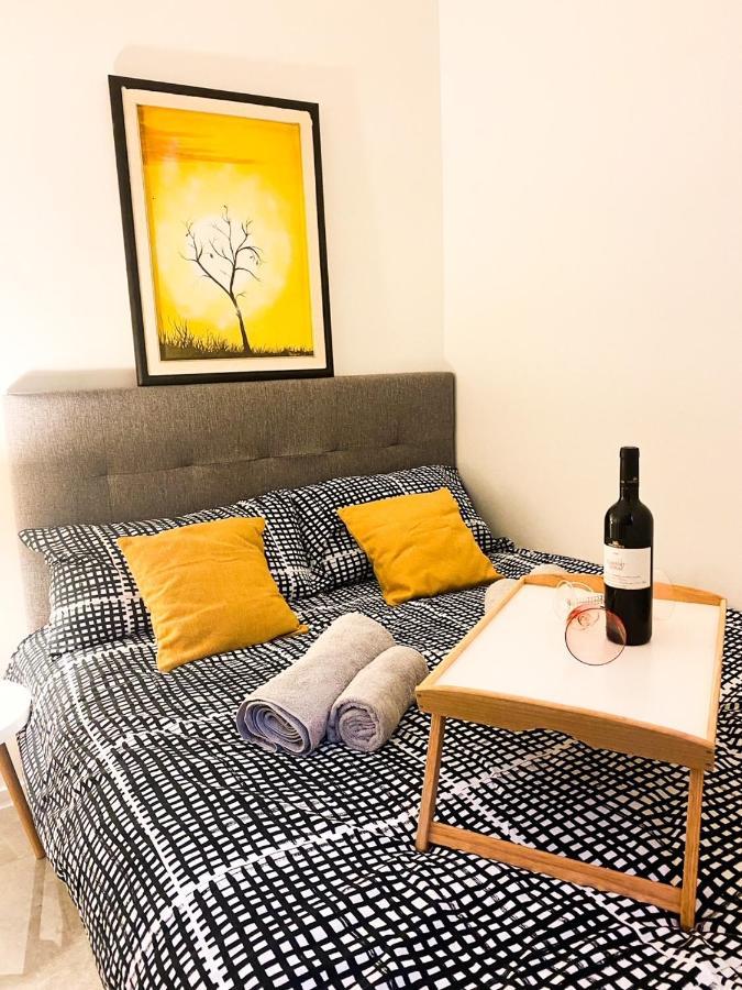 Olea Apartments Pobegi Eksteriør bilde