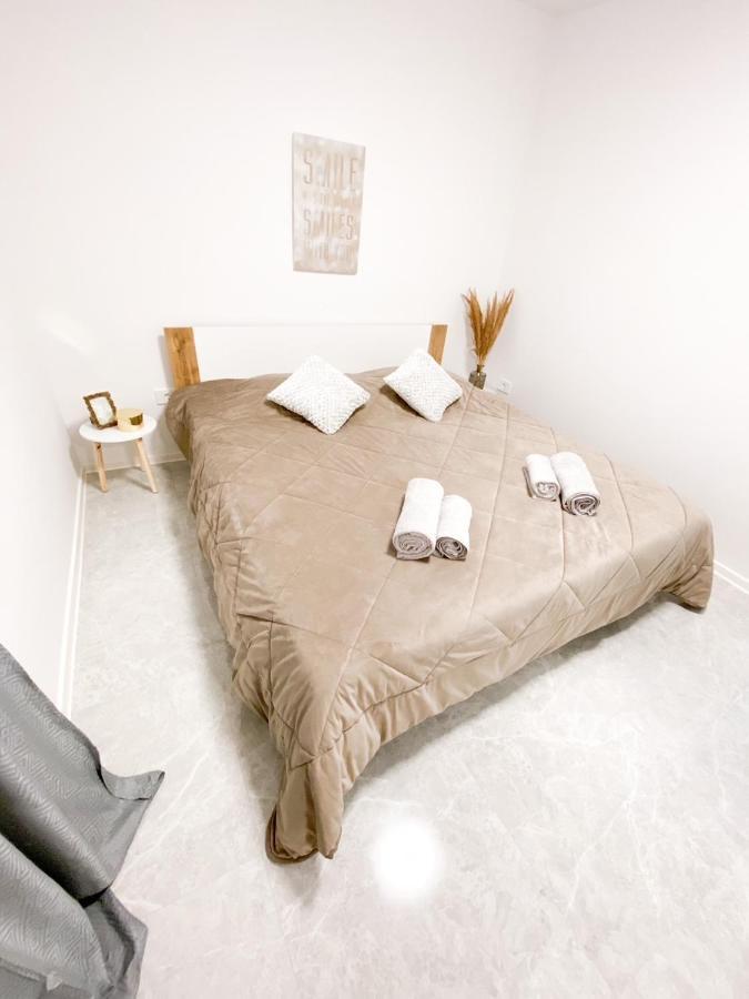 Olea Apartments Pobegi Eksteriør bilde